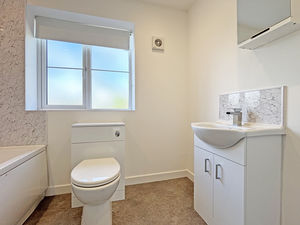 Photo 17- click for photo gallery